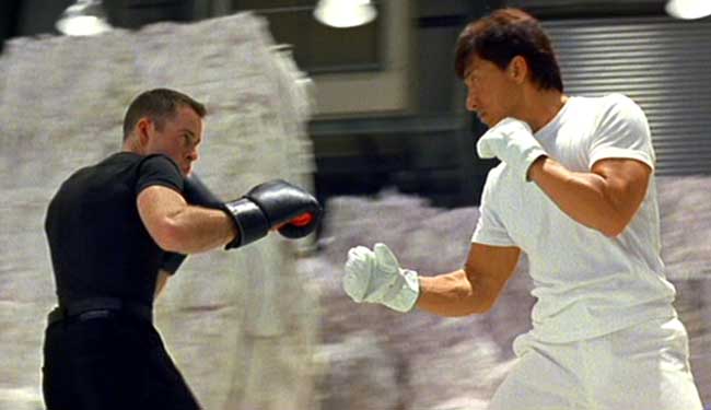 Brad Alan affronte son maitre Jackie Chan dans Gorgeous
